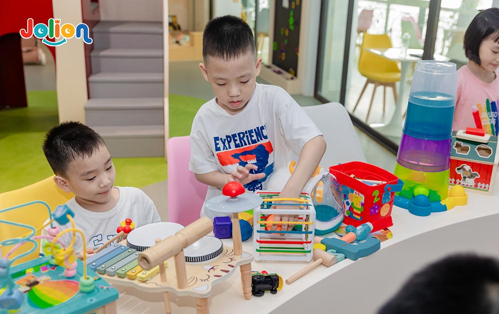 Các hoạt động phát triển thể chất cho trẻ em
