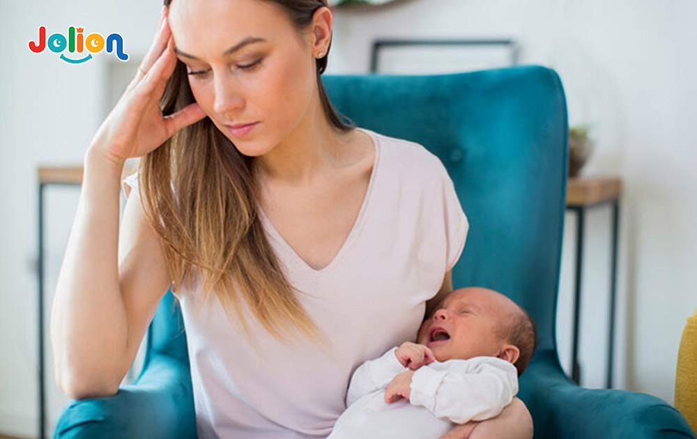 Có nên ở cữ sau sinh hay không?