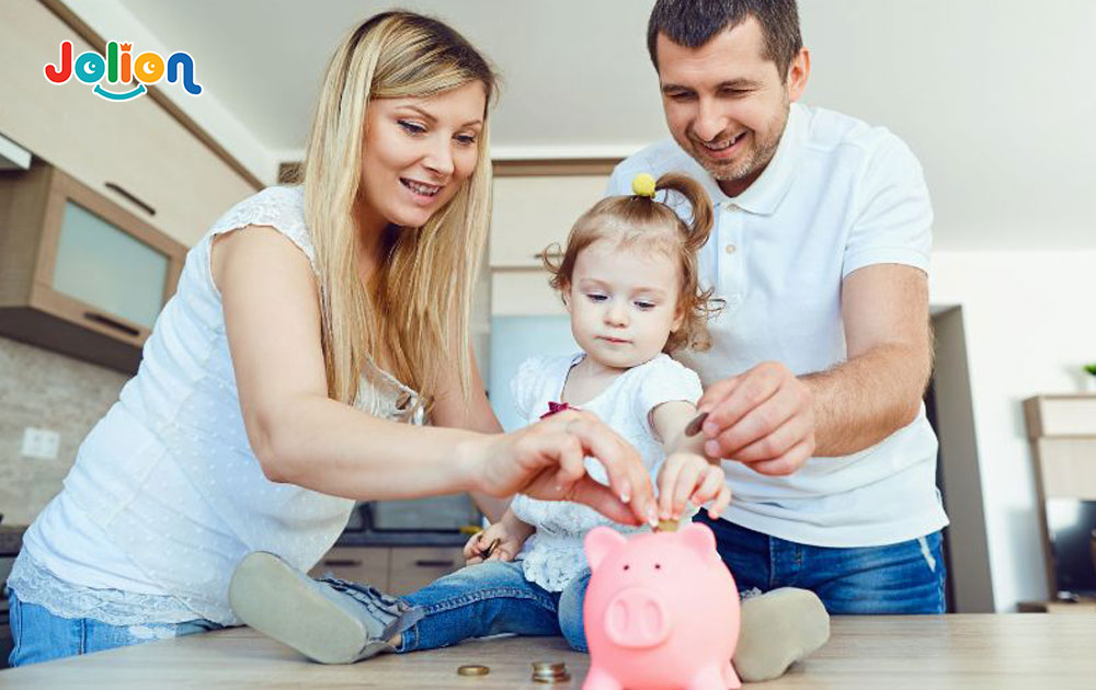 Dạy trẻ giá trị của đồng tiền ngay khi còn nhỏ là cực kỳ cần thiết