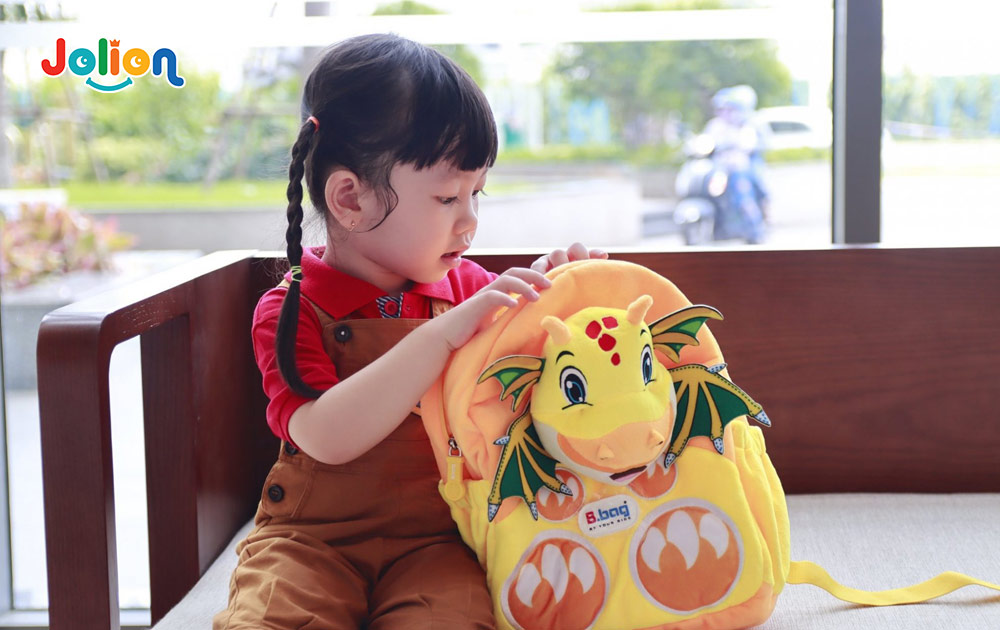 Hướng dẫn mua ba lô đi học cho bé đúng chuẩn chống gì lưng
