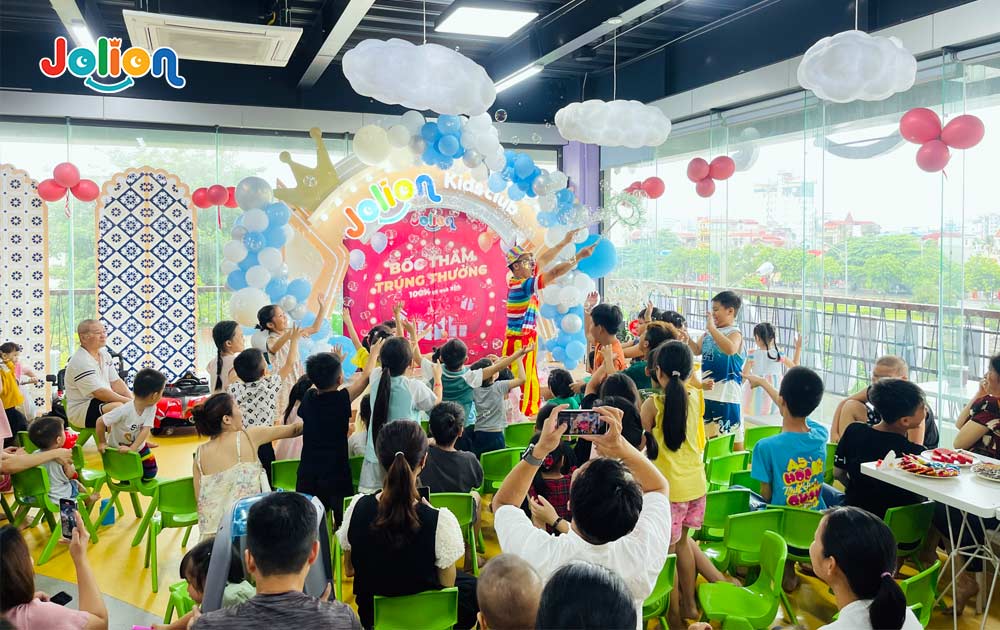 Lợi ích của việc phát triển thể chất cho trẻ mầm non hình 1