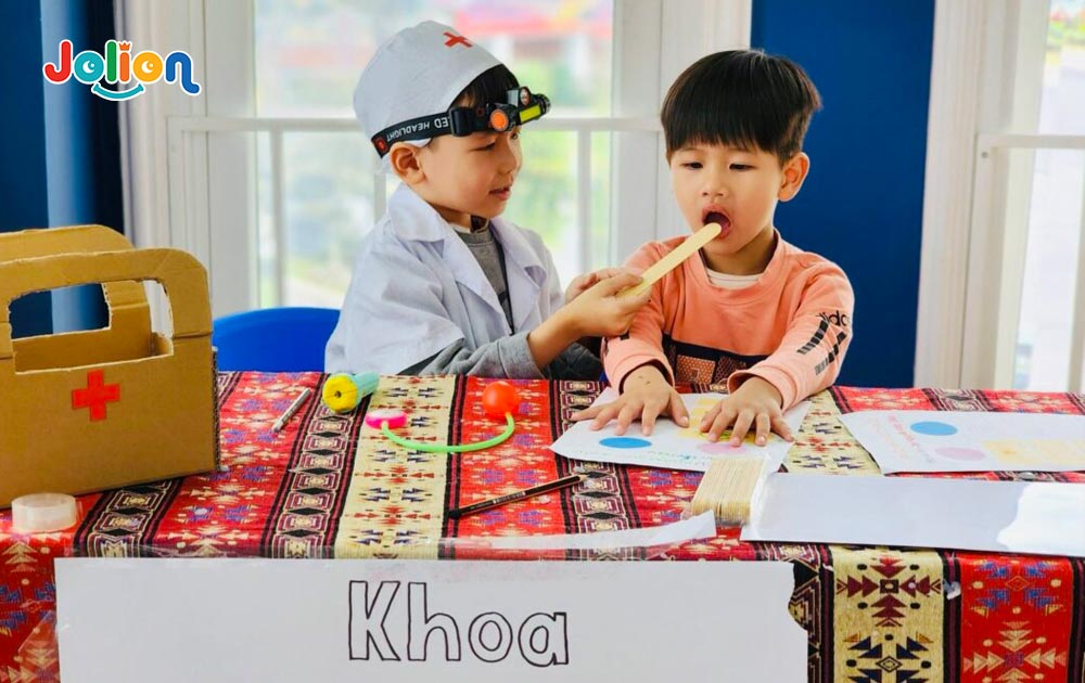 Phương pháp giáo dục trẻ mầm non được áp dụng tùy theo nhu cầu và sở thích của trẻ