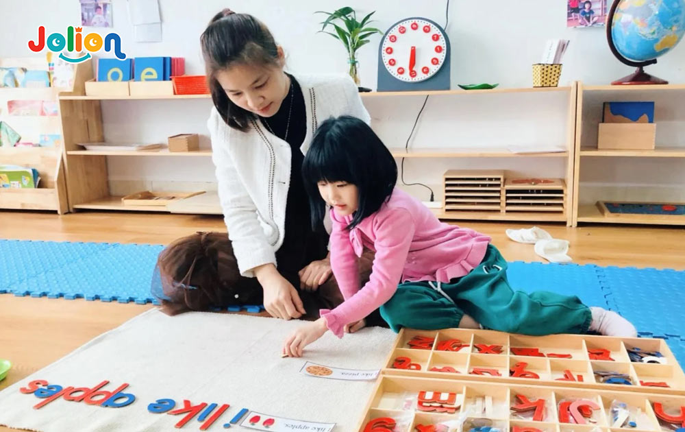Phương pháp giáo dục trẻ mầm non là gì?